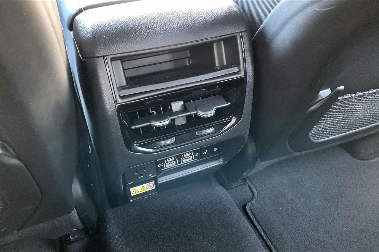 Used 2023 Gray Jeep Overland image 17