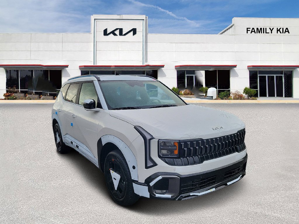 New 2027 Snow White Pearl Kia X-Line S image 7