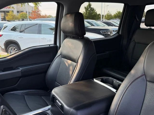 Used 2024 White Metallic Ford Lariat image 14
