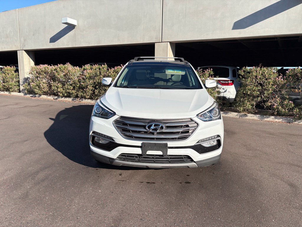 Used 2018 White Hyundai 2.4 Base image 3