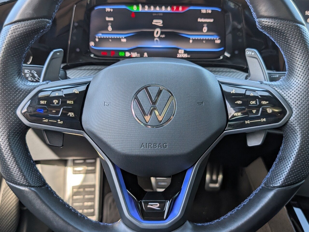 Used 2024 Blue Volkswagen 2.0T image 24