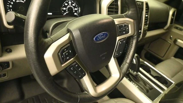 Used 2020 Gray Ford Lariat image 16