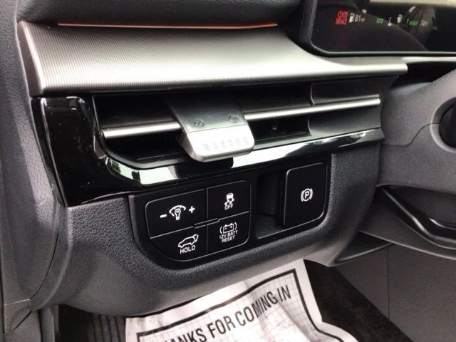 Used 2026 Shadow Kia SX-Prestige image 22