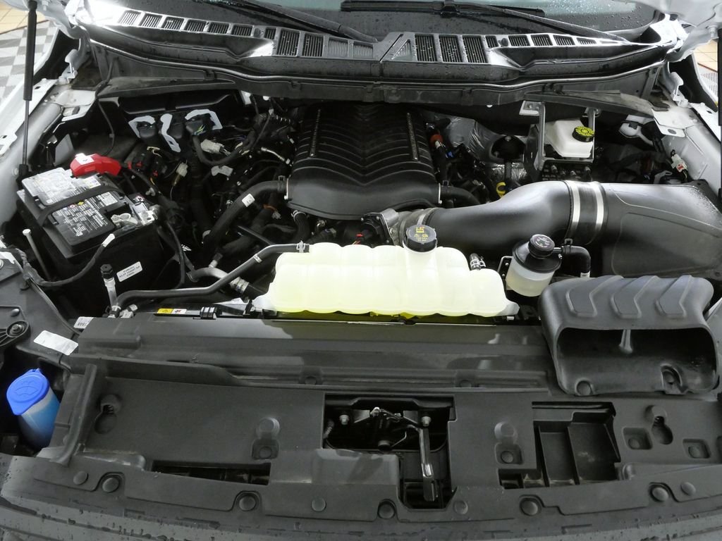 Used 2025 White Ford XL image 8