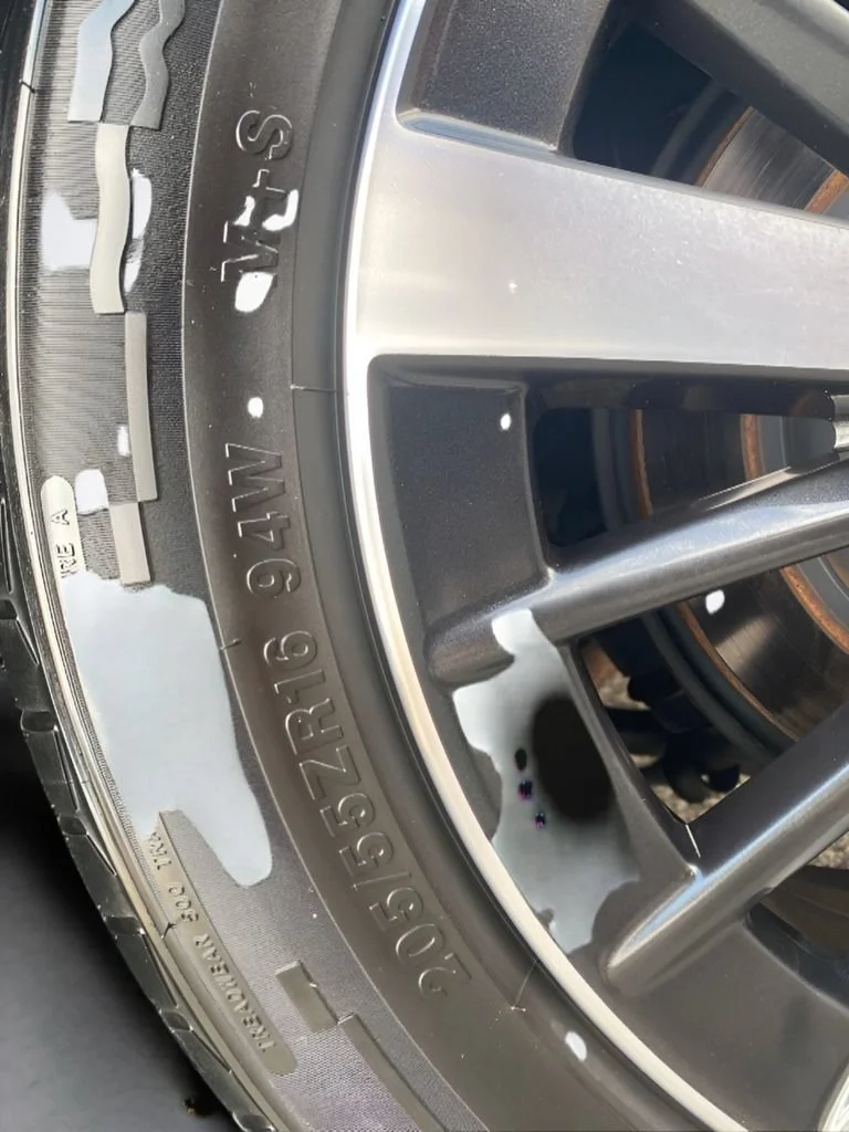 Used 2020  Subaru Premium image 27
