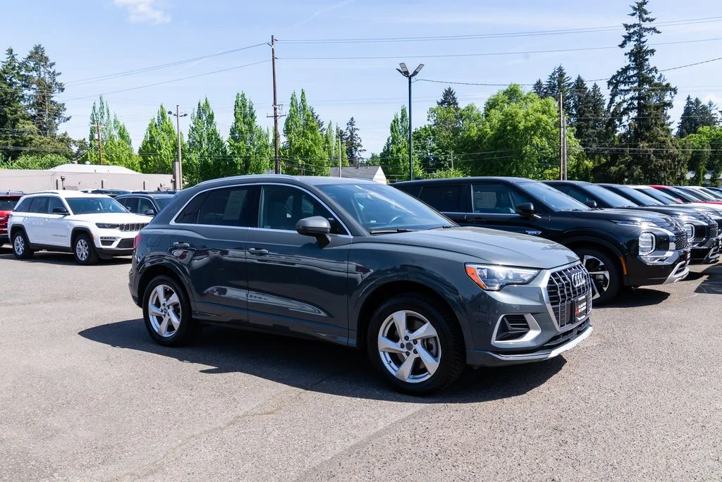 Used 2020 Gray Audi Premium image 28