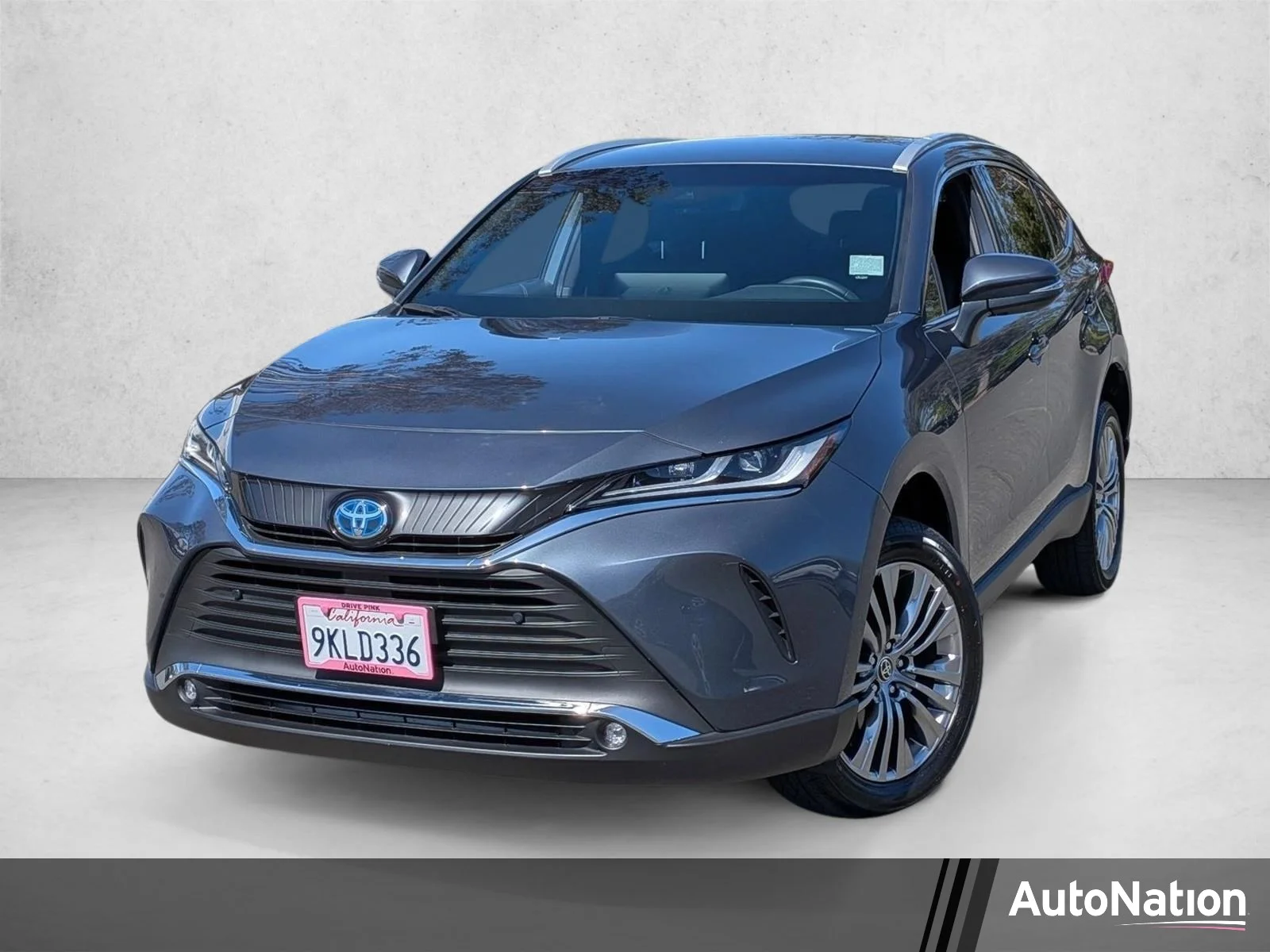 Used 2024 Coastal Gray Metallic Toyota XLE image 1