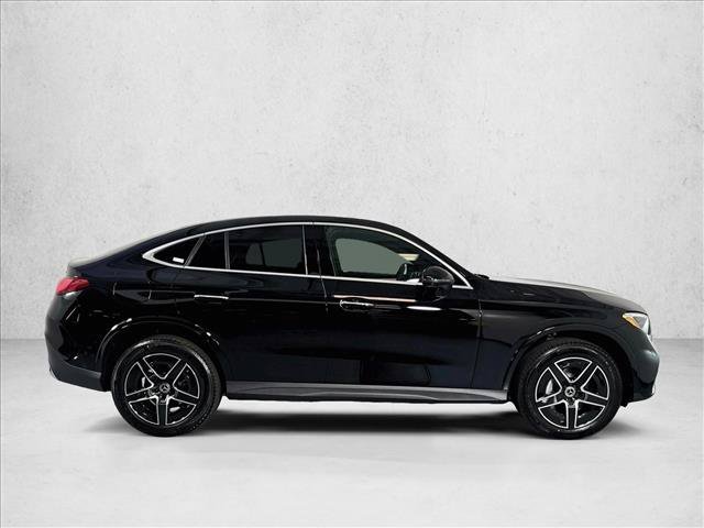 New 2027 Black Mercedes-Benz GLC 300 image 34