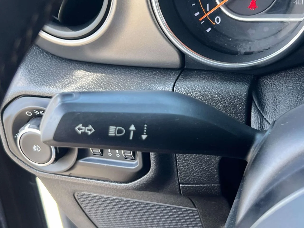 Used 2018 Sting-Gray Clearcoat Jeep Sport S 4x4 image 33