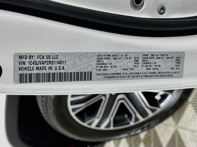 Used 2024 White Jeep Base image 35