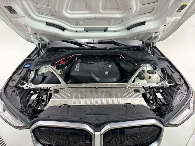 Used 2026 White BMW 30 xDrive image 29
