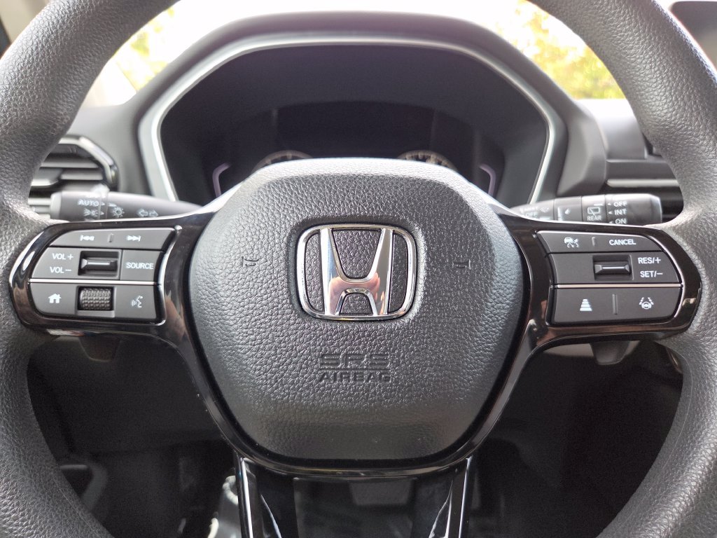 2024 Honda Pilot LX - Photo 31