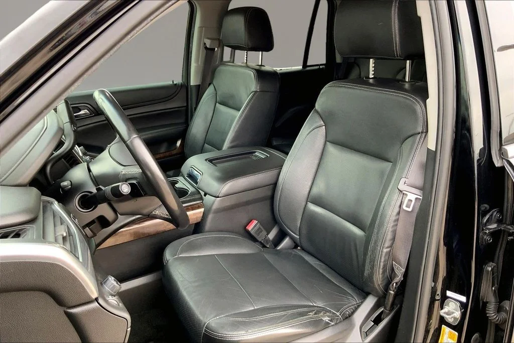 Used 2017 Black Chevrolet LS image 23
