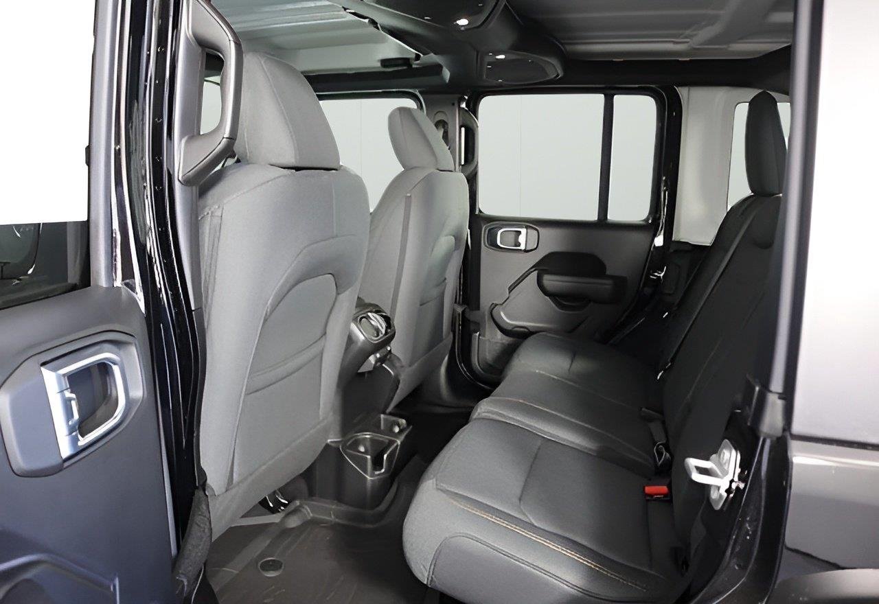 2026 Jeep Wrangler 4-Door Willys - Photo 12
