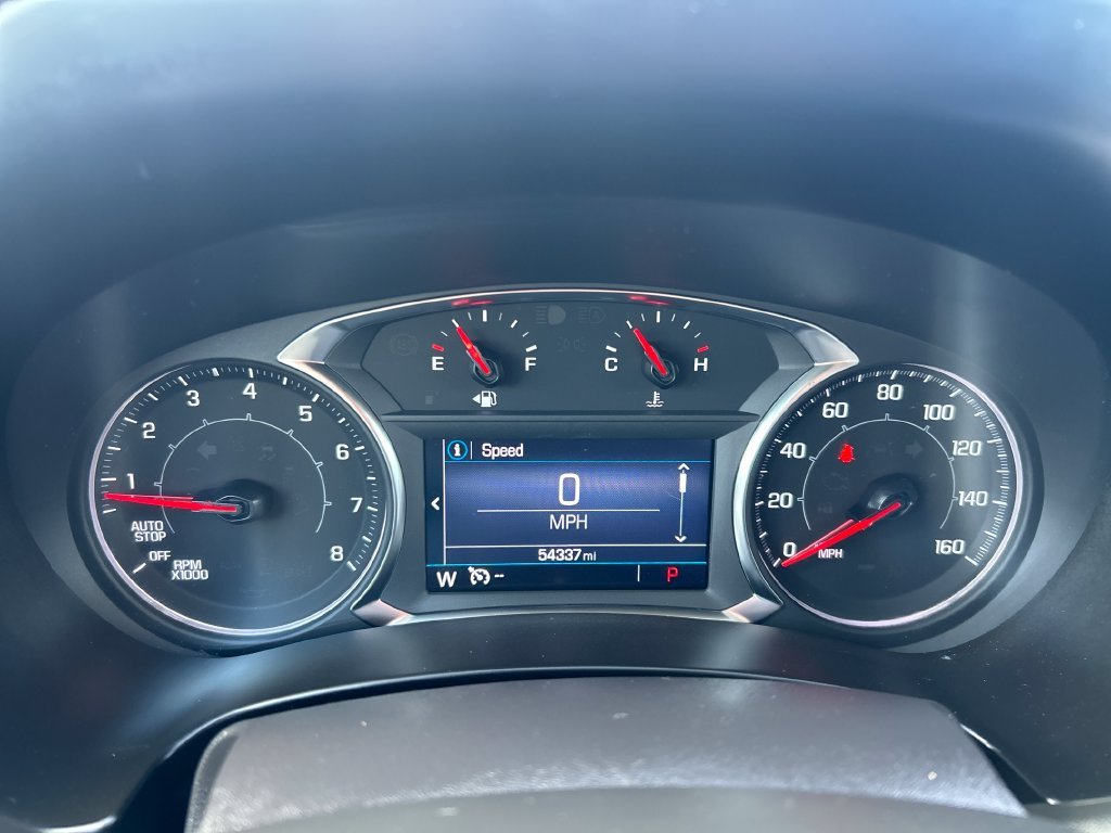 Used 2024 Silver GMC SLE image 21