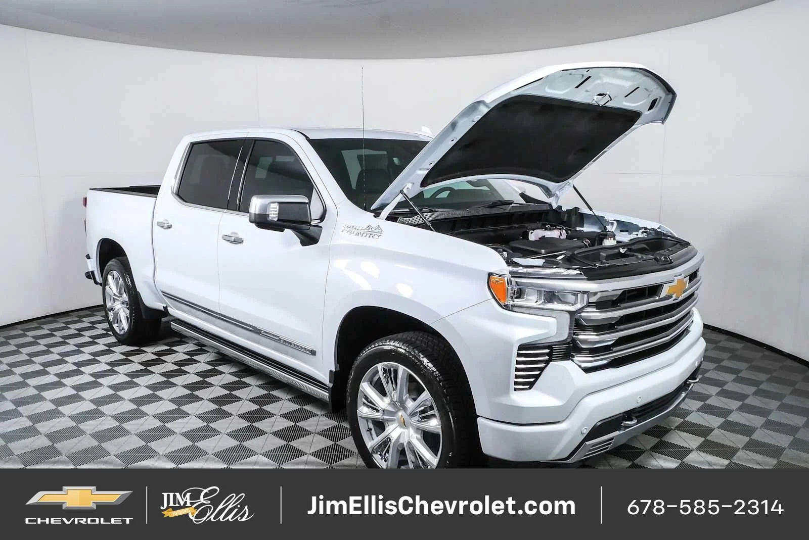 New 2026 Polar White Tricoat Chevrolet High Country image 35