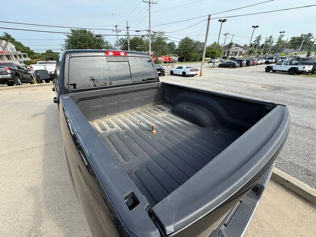 Used 2018 Black Ram Laramie image 8