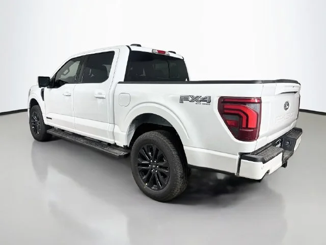 New 2026 Oxford White Ford Lariat image 5