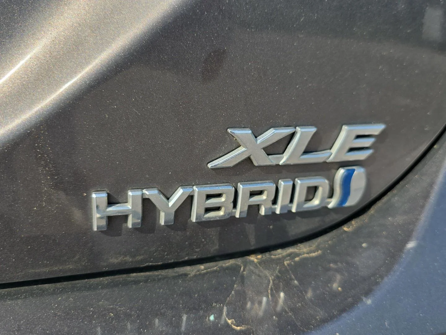 Used 2022 Predawn Gray Mica Toyota Hybrid XLE image 5