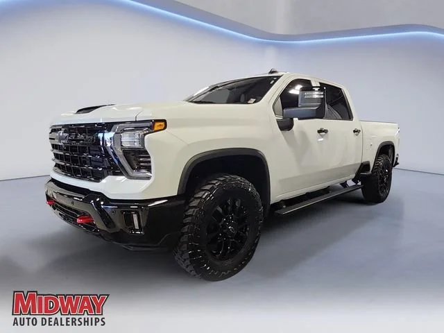 2026 Chevrolet Silverado HD LT 4WD Crew Cab Standard Box's photo