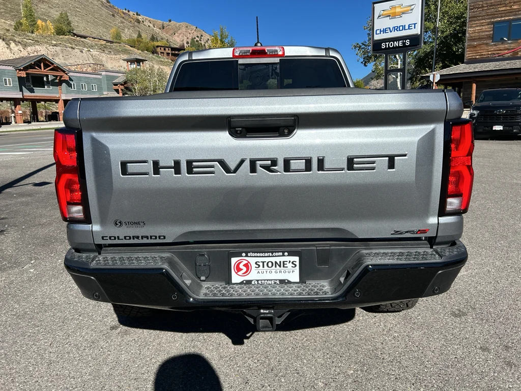 2026 Chevrolet Colorado ZR2 - Photo 9