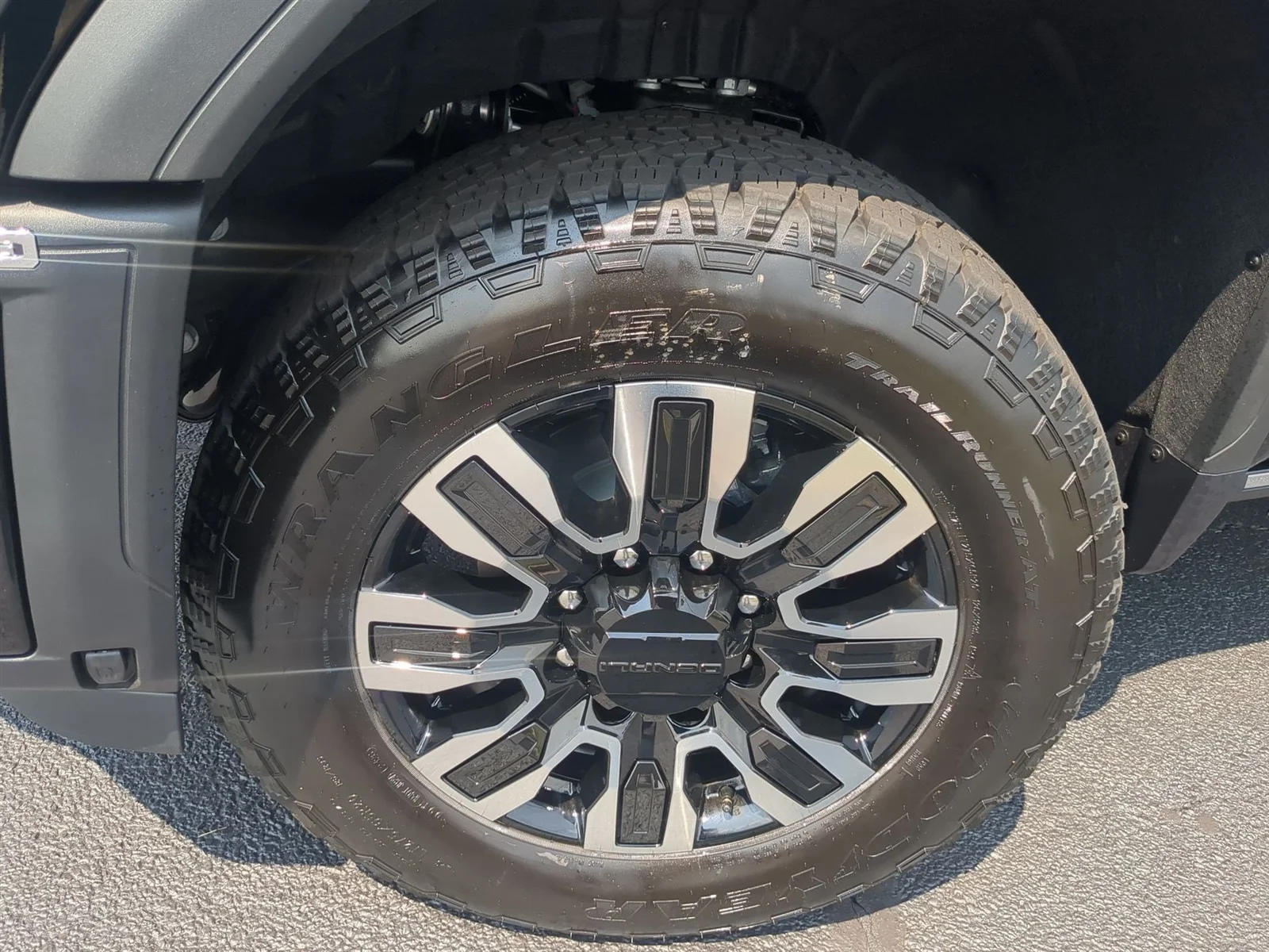 New 2026 Onyx Black GMC Denali Ultimate image 58