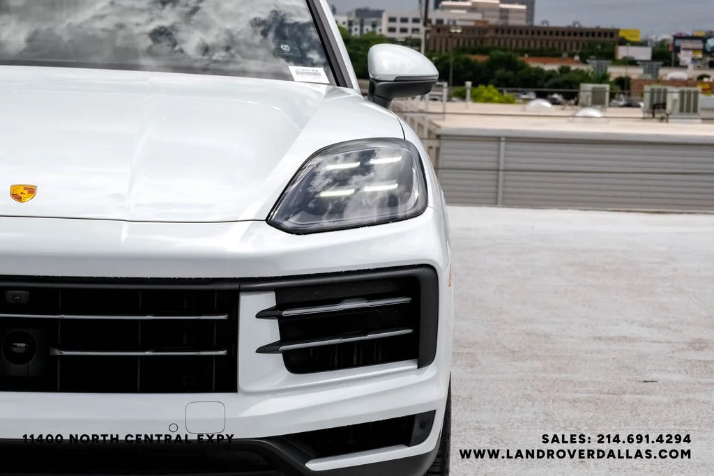 Used 2024 Carrara White Porsche  image 49