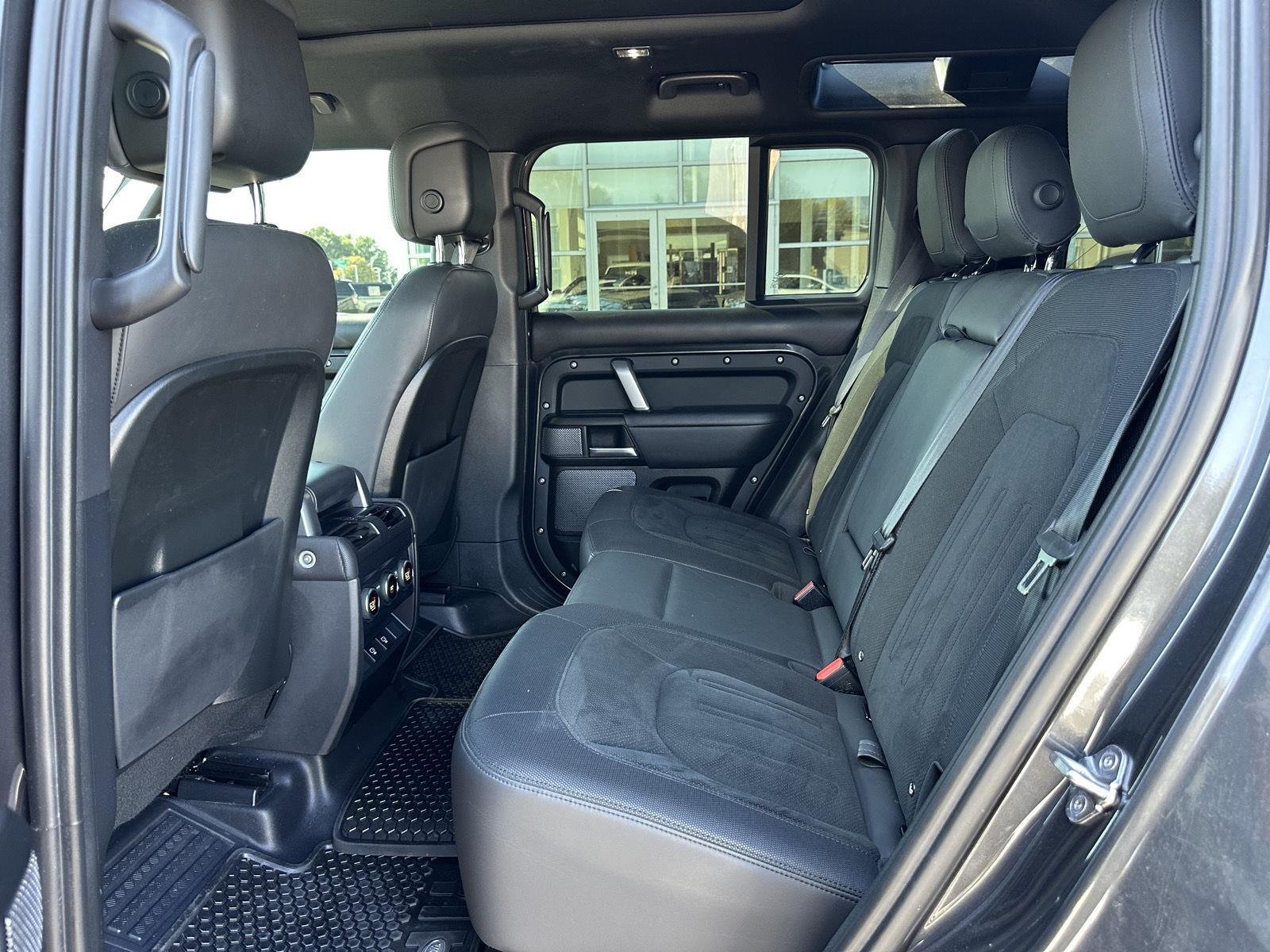 Used 2023 Carpathian Grey Premium Metallic Land Rover Carpathian Edition image 23
