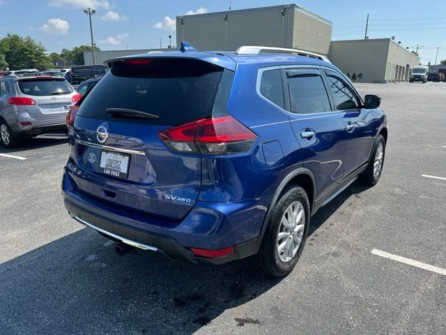 Used 2020 Blue Nissan SV image 6
