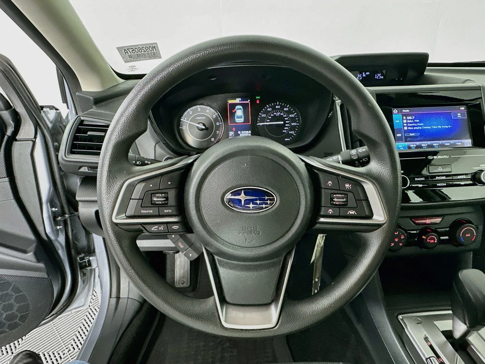 Used 2019 Ice Silver Metallic Subaru 2.0i image 11