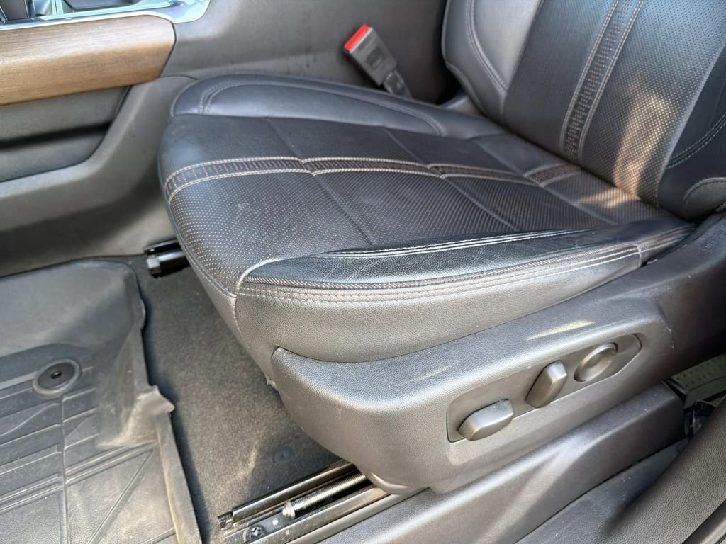 Used 2024 Black Chevrolet High Country image 19