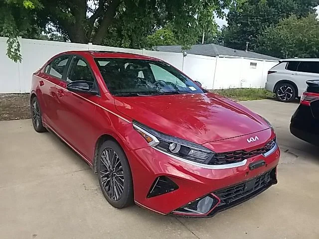 Used 2024  Kia GT-Line image 3