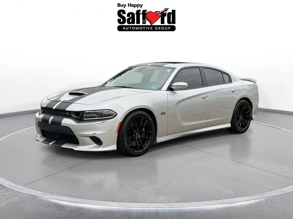 2020 Dodge Charger Scat Pack's photo