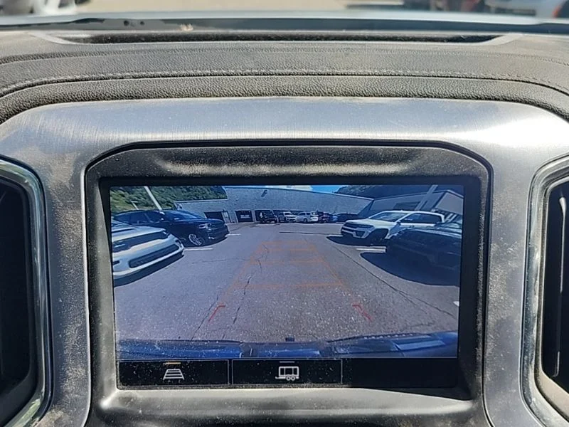 Used 2021 Silver GMC SLE image 12