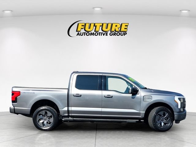 Certified Used 2023 Gray Ford Lariat image 3
