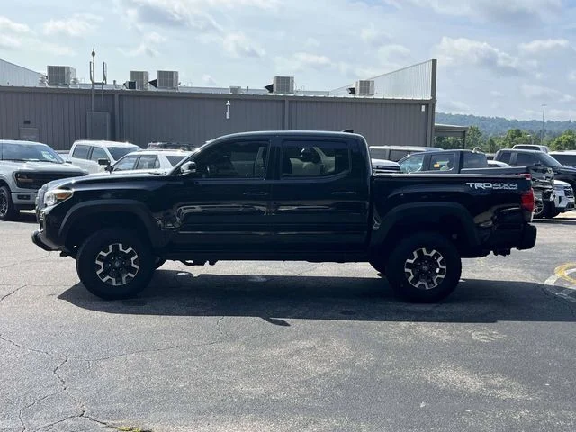 Used 2018 Black Toyota TRD Off-Road image 7