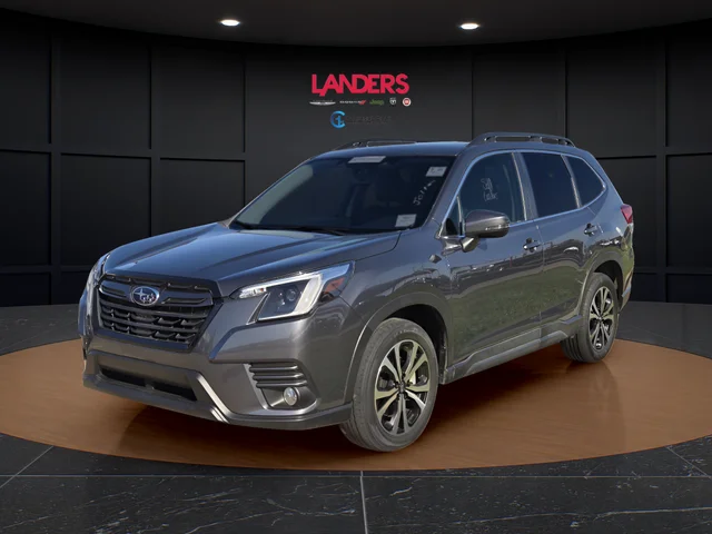 2023 Subaru Forester Limited's photo