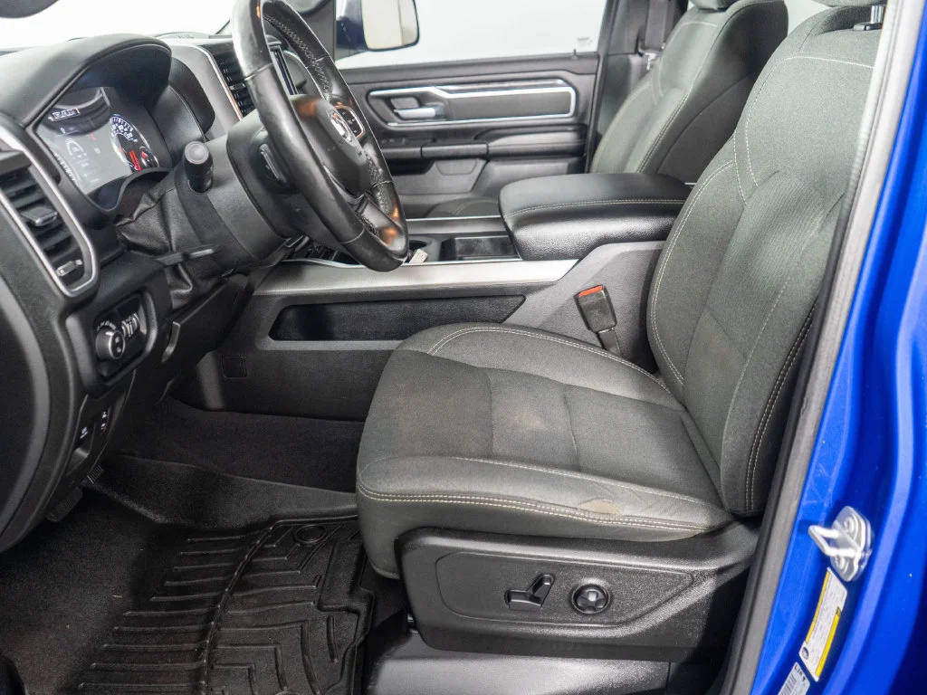 Used 2019 Blue Ram Big Horn/Lone Star image 10