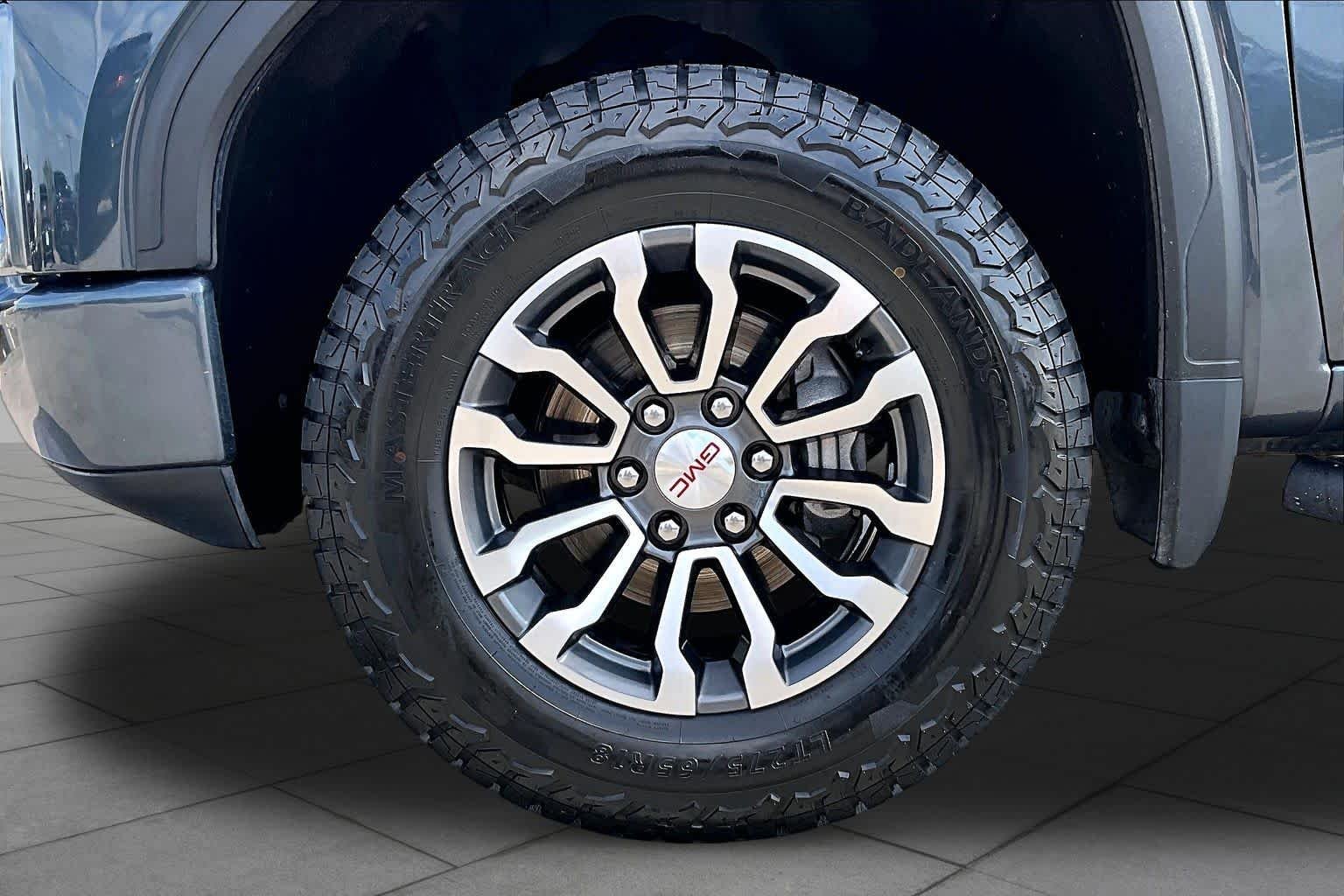 Used 2021 DARK SKY METALLIC GMC AT4 image 9