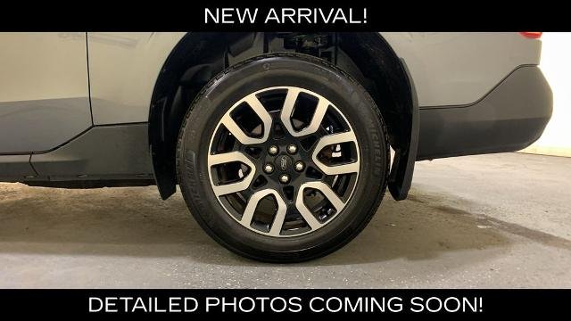 Certified Used 2022 Gray Metallic Ford Lariat image 69
