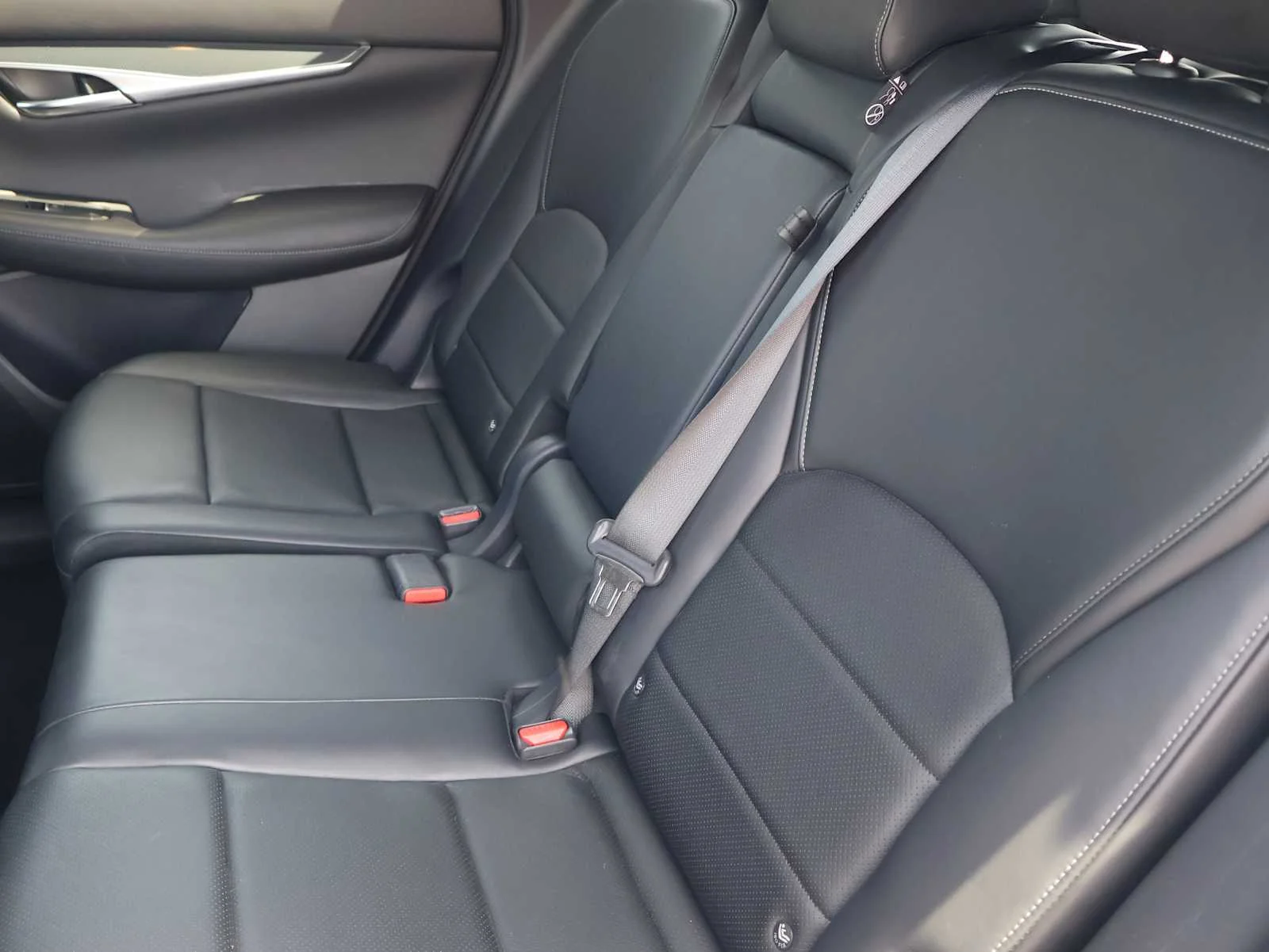 Certified Used 2023 Graphite Shadow INFINITI SPORT image 27