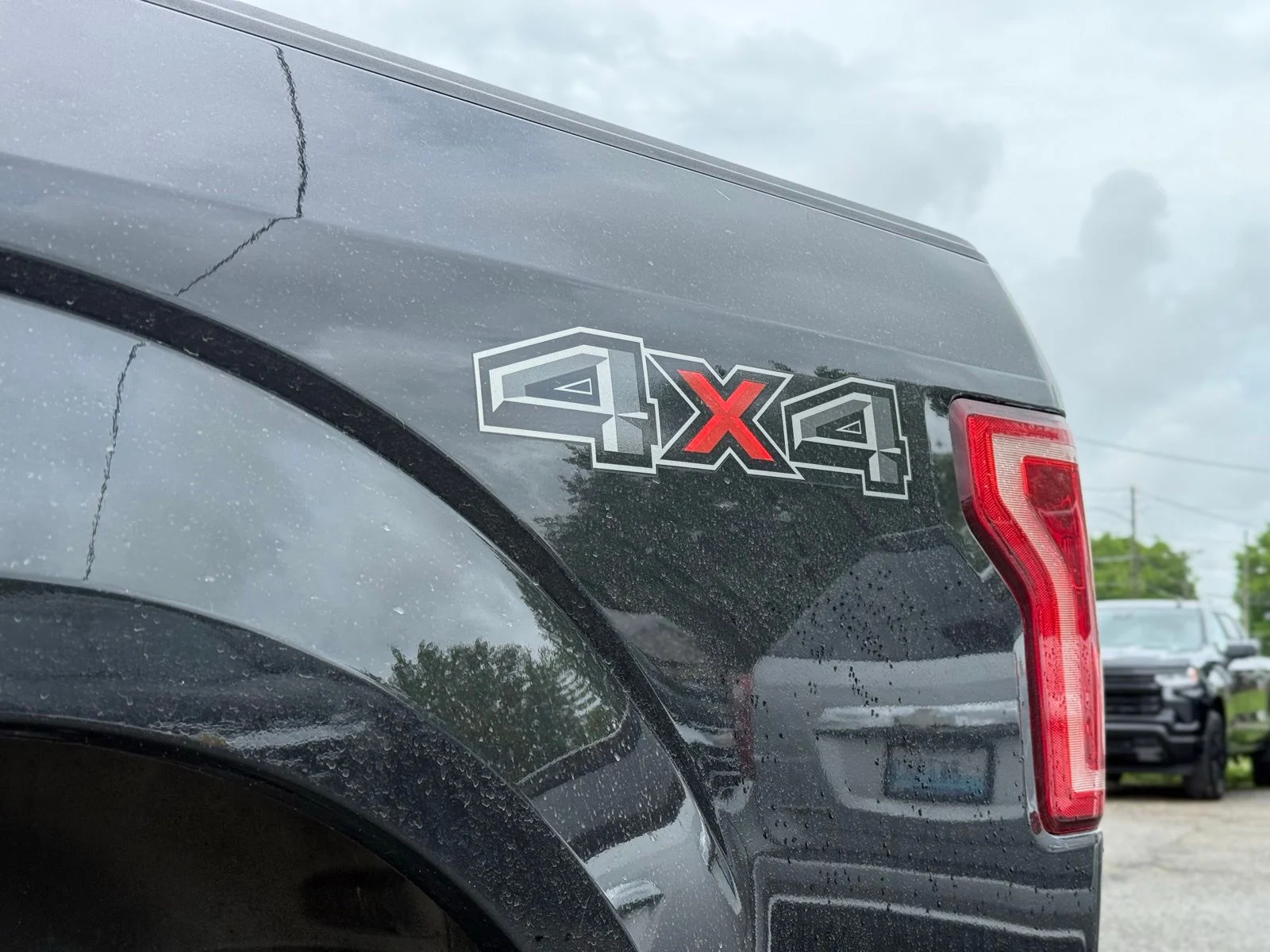 Used 2016 Black Ford XLT image 6