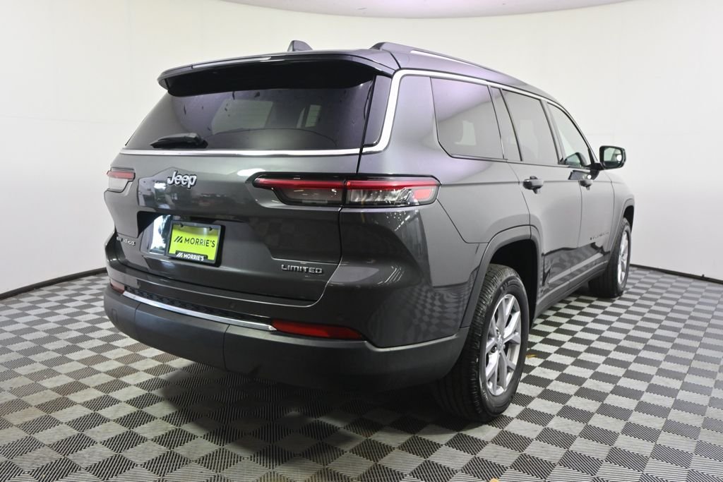 Used 2022 Gray Metallic Jeep Limited image 6