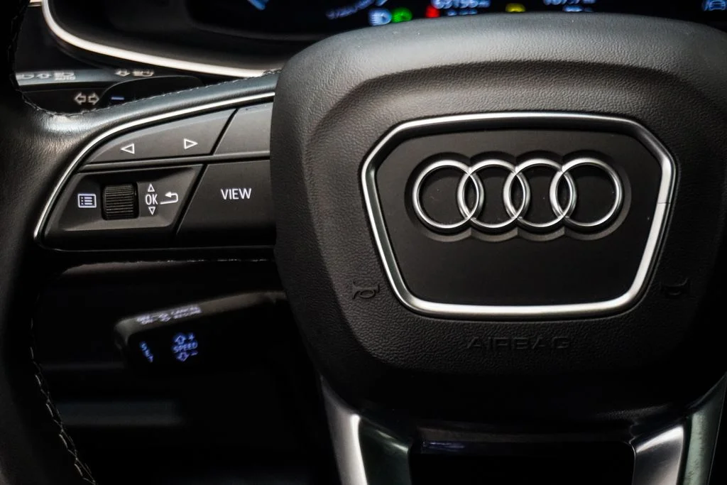 Used 2022 White Audi 55 Premium image 16