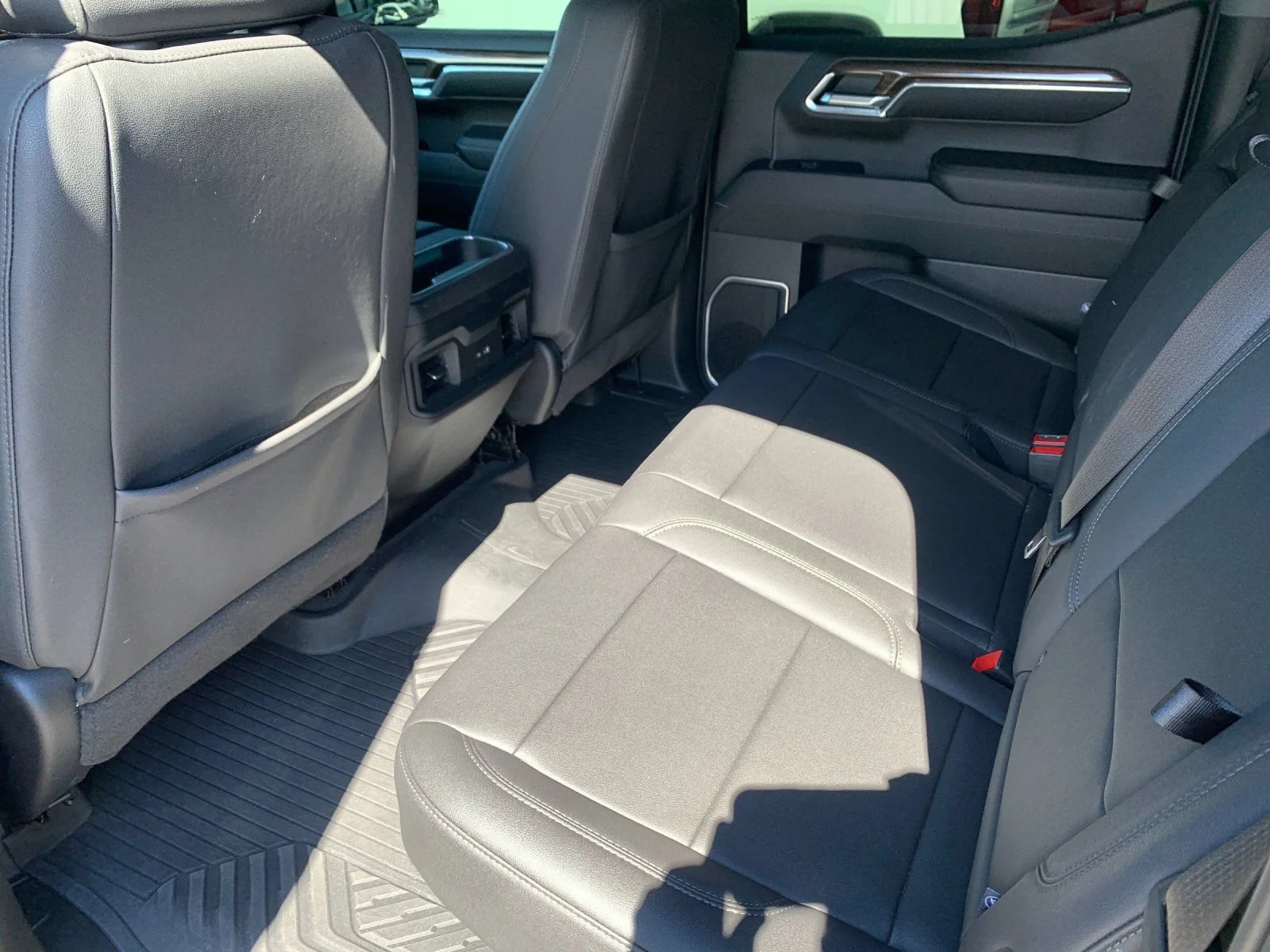 Used 2023 Black Chevrolet RST image 13
