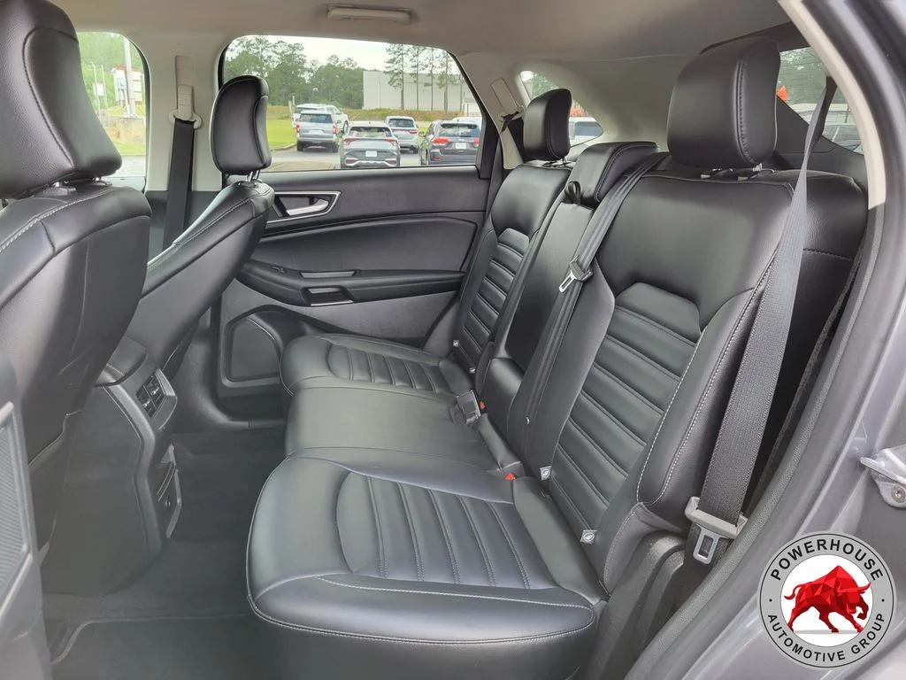 Used 2024 Gray Ford SEL image 15