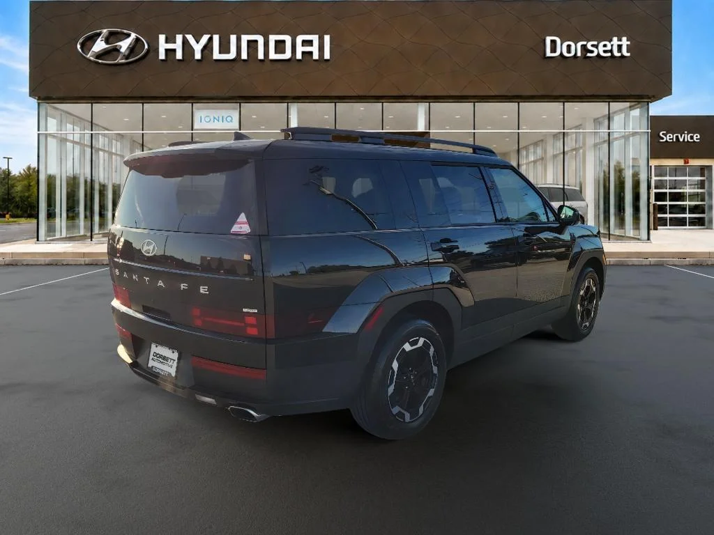 New 2027 Phantom Black Hyundai SEL image 6