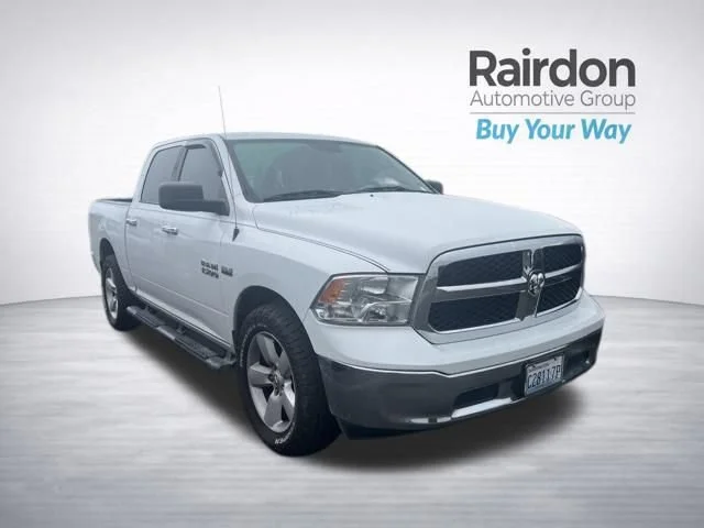 2016 Ram 1500 SLT