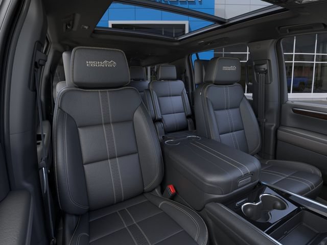 2026 Chevrolet Suburban High Country - Photo 16