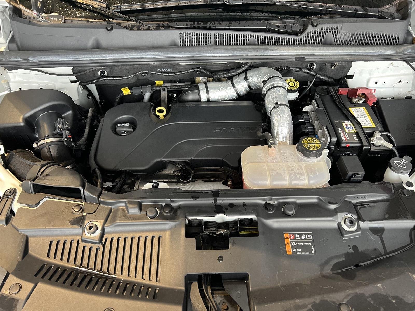 Used 2022 SUMMIT WHITE Chevrolet LT image 9